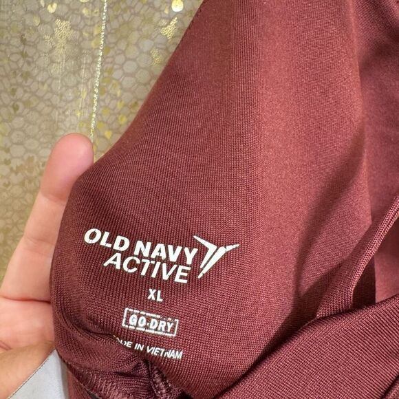 Old Navy Active Burgundy Red Strappy Stretchy Sports Bra XL - Picture 3 of 6